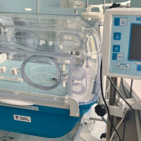 Инкубаторы интенсивной терапии для новорожденных приобрели для Тайшетской и Казачинско-Ленской районных больниц