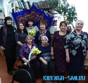 «В мечтах, стихах, как наяву…»