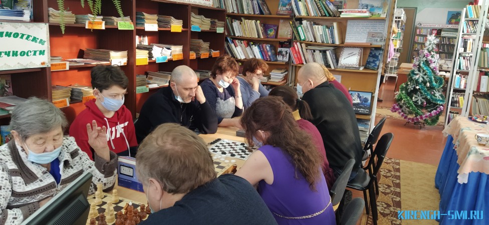 Встреча любителей по шашкам и шахматам! 0