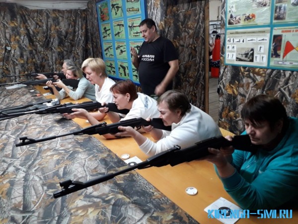 16 ноября в военно-патриотическом центре «Сарма» поселка Магистральный прошли районные соревнования по стрельбе из пневматической винтовки