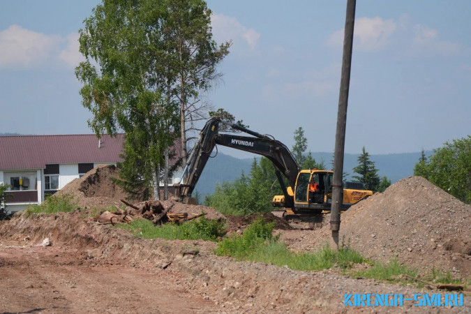 В Магистральном Казачинско-Ленского района ремонтируют дороги