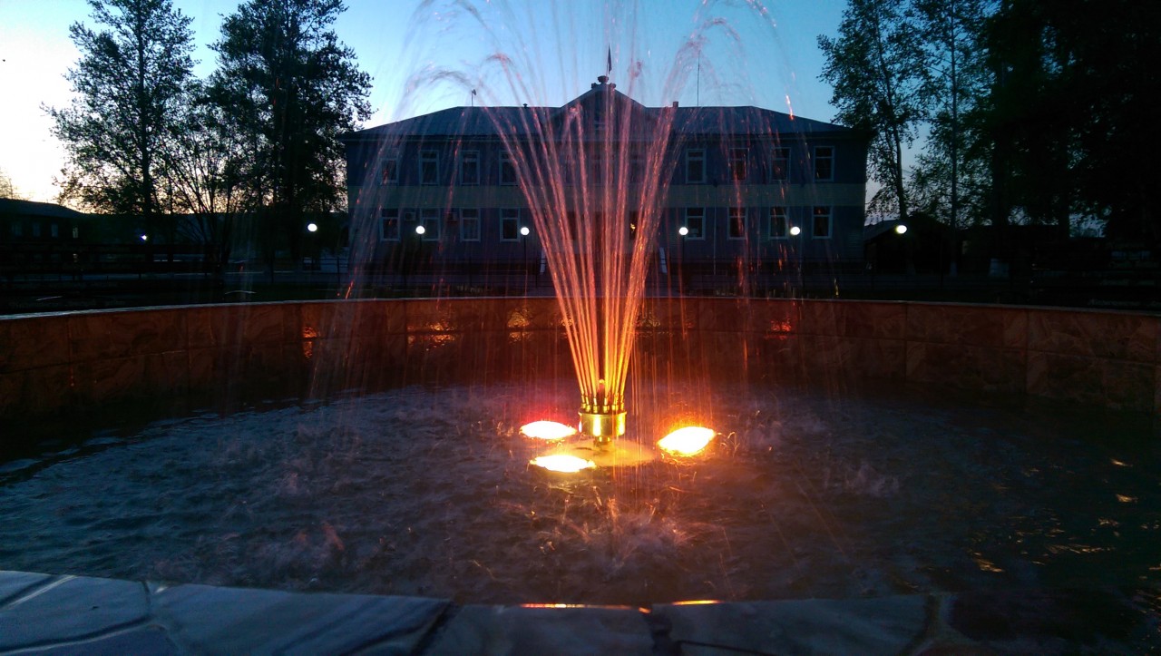 Вечерний фонтан