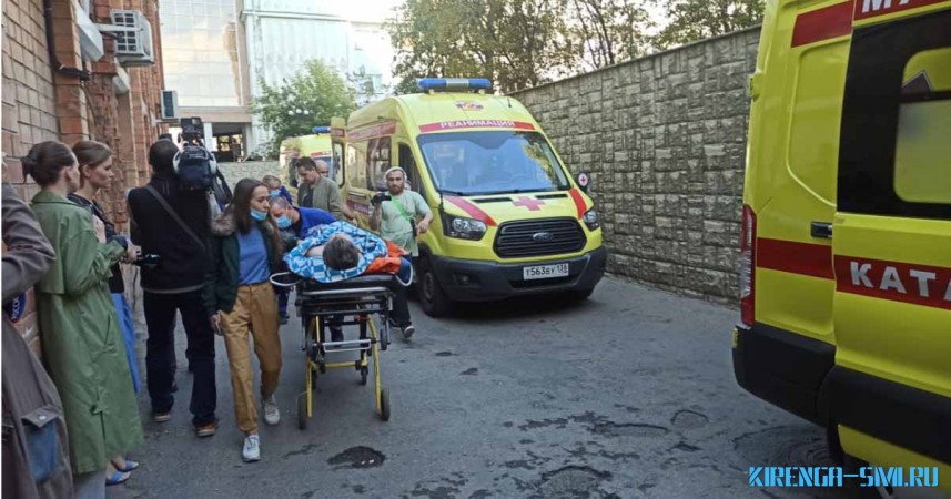 Троих пострадавших в крушении в Казачинско-Ленском районе доставили в Иркутск