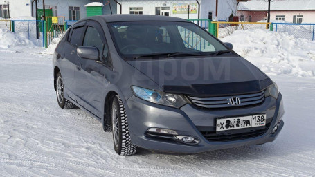 Продаётся Honda Insight