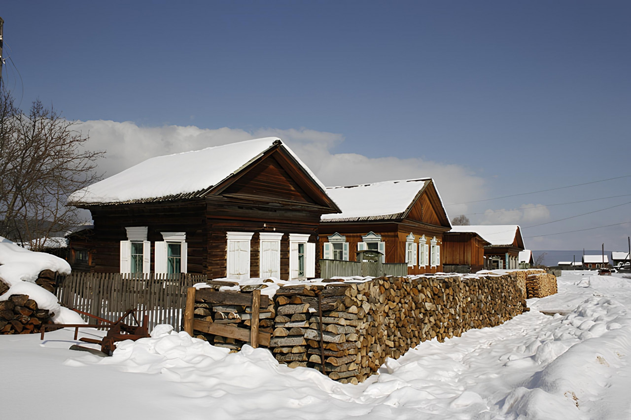 Cело Карам, март 2007 года.