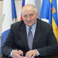 Глава посёлка Магистральный подал в отставку из-за срыва реализации программы по переселению из авар