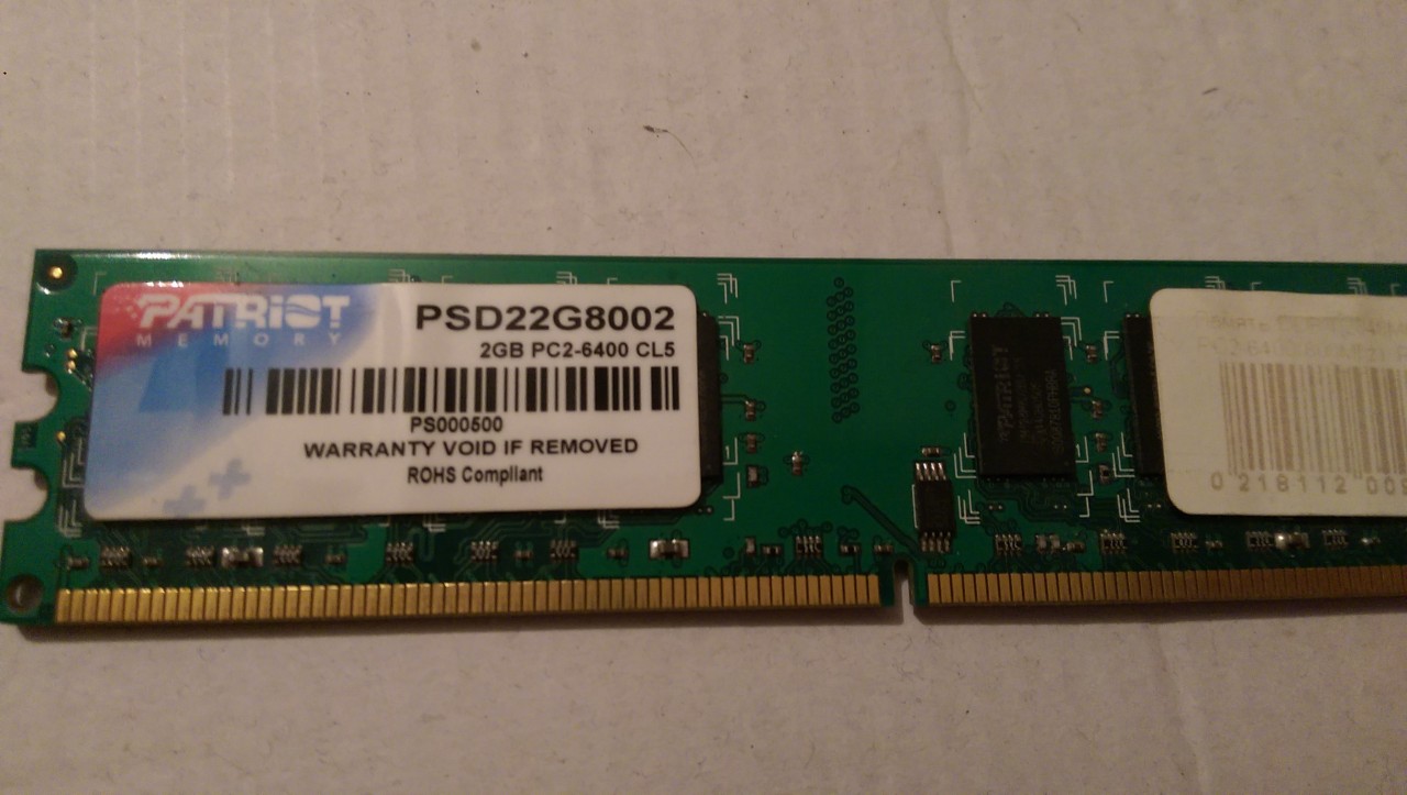 Продам оперативную память PATRIOT 2 GB PC2-6400 CL5