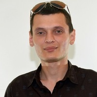 Антон Глухов